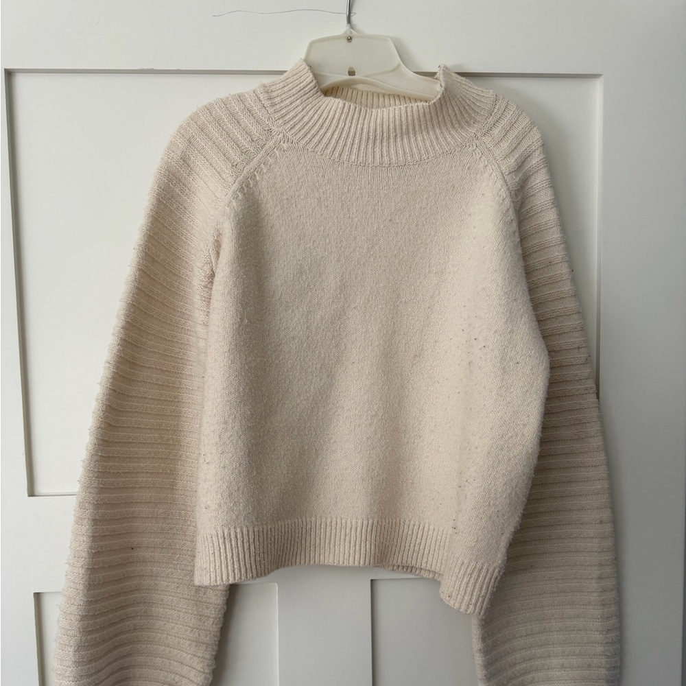 Baltic Born Cropped Women's Sweater